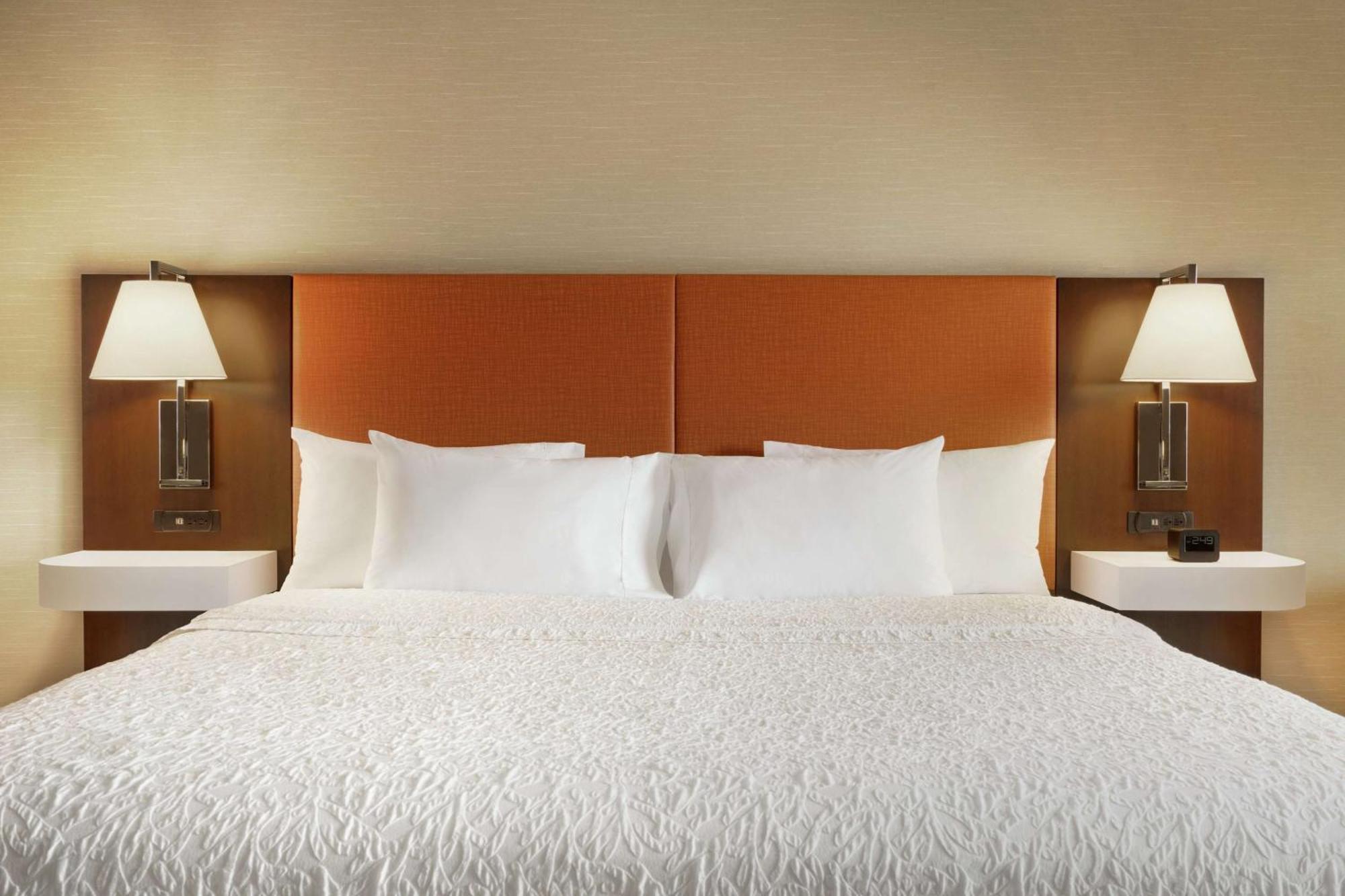Hampton Inn & Suites Ephrata - Mountain Springs Екстериор снимка