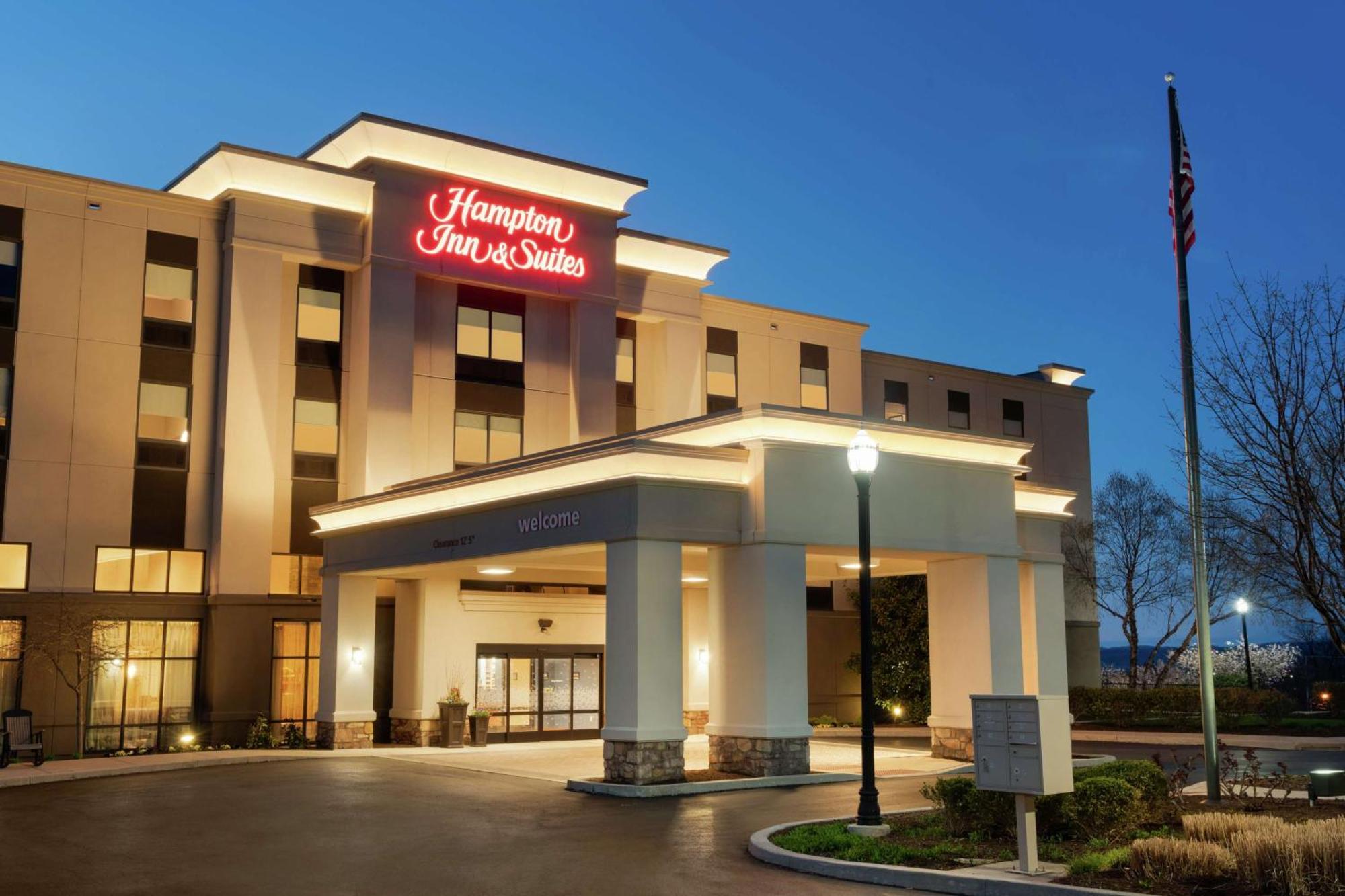 Hampton Inn & Suites Ephrata - Mountain Springs Екстериор снимка