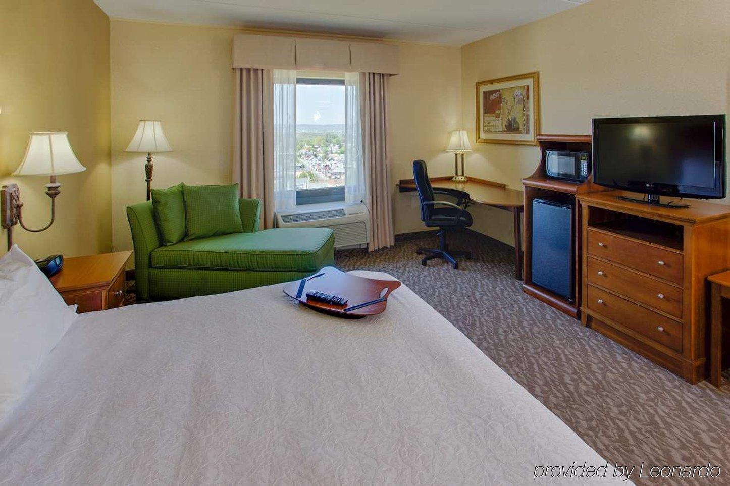 Hampton Inn & Suites Ephrata - Mountain Springs Екстериор снимка