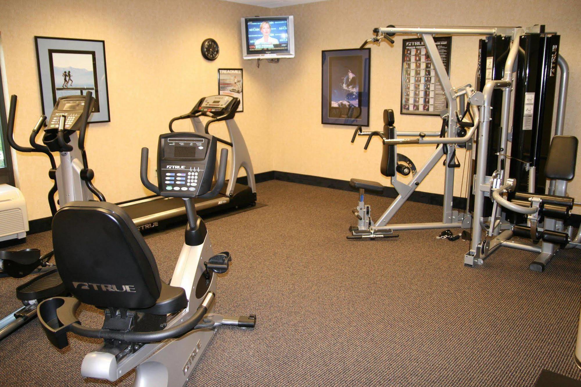 Hampton Inn & Suites Ephrata - Mountain Springs Съоръжения снимка